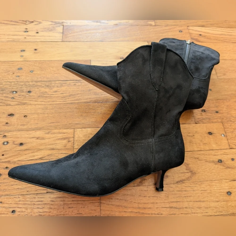 Steven New York Elegant Black Suede Heeled Boots - Picture 2 of 8